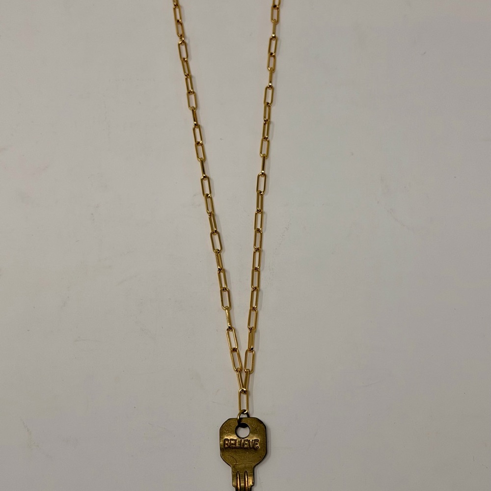 The Giving Keys Gold Necklace with Key Pendant